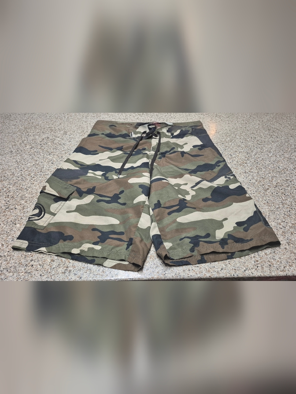 Baxter Board Shorts Men’s 33 Camo Cargo Pocket Swim Trunks Green Brown Swim Surf